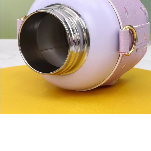 Pompomurin water bottle - Picture 2 of 7